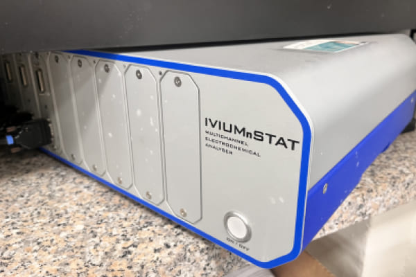 전기화학특성분석기